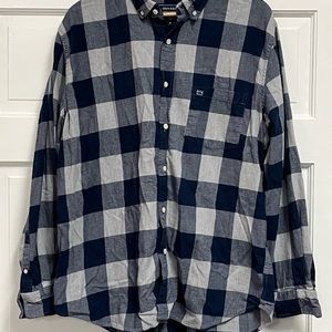 Crown and Ivy Flannel Medium Classic Fit